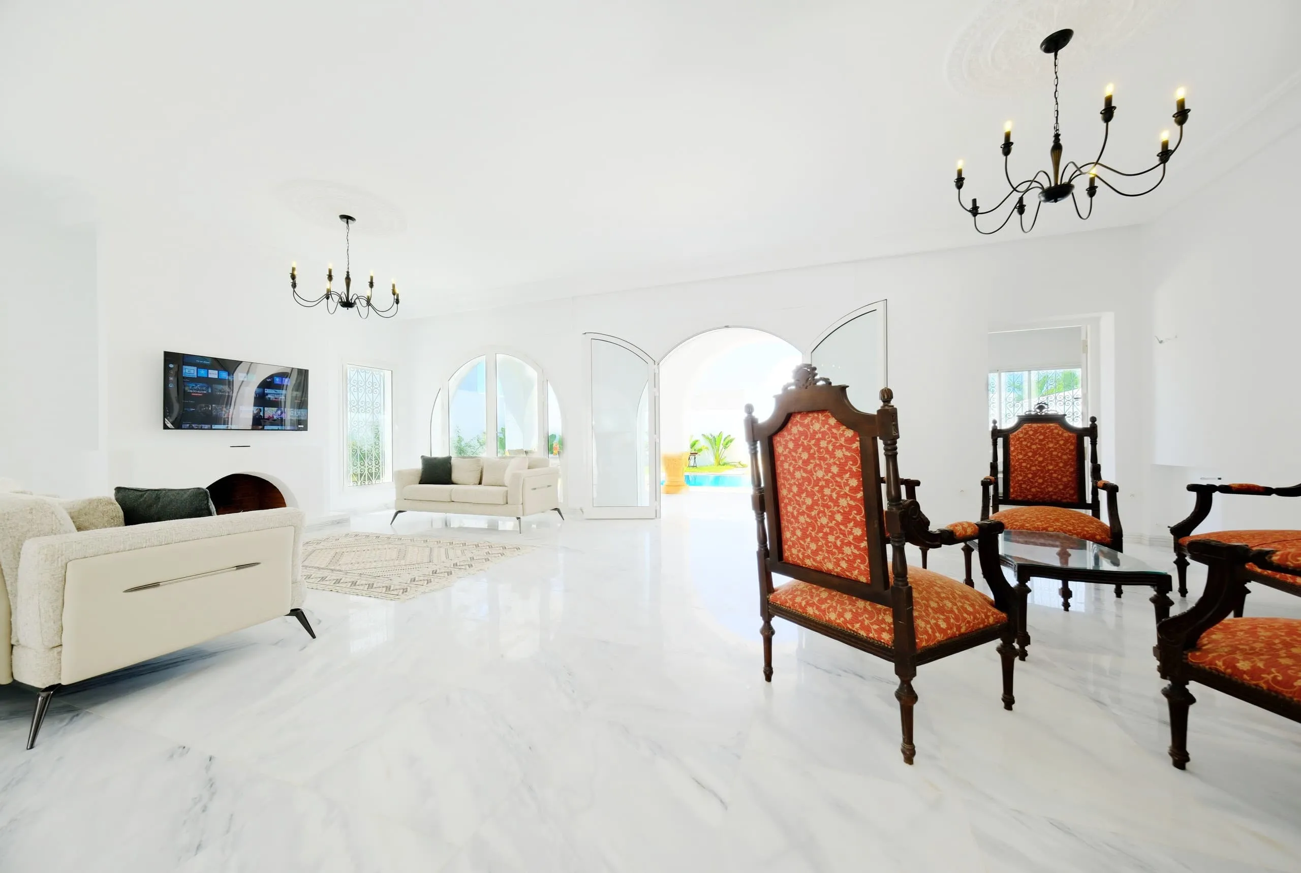 The Tunisian salon with carved armchairs