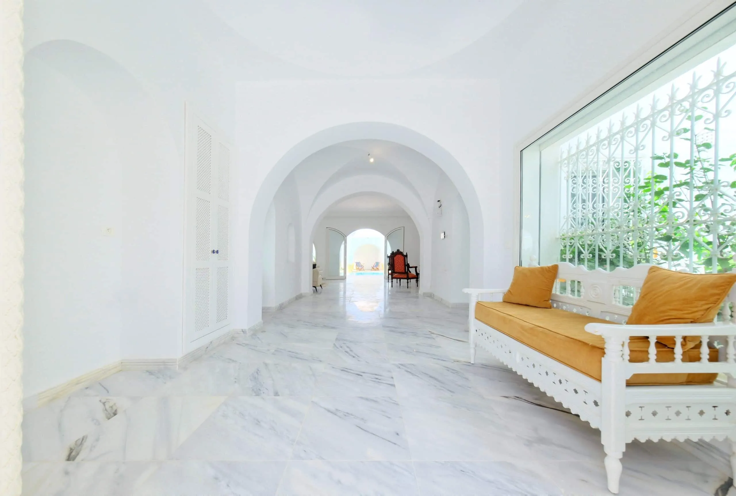 The vaulted hallway