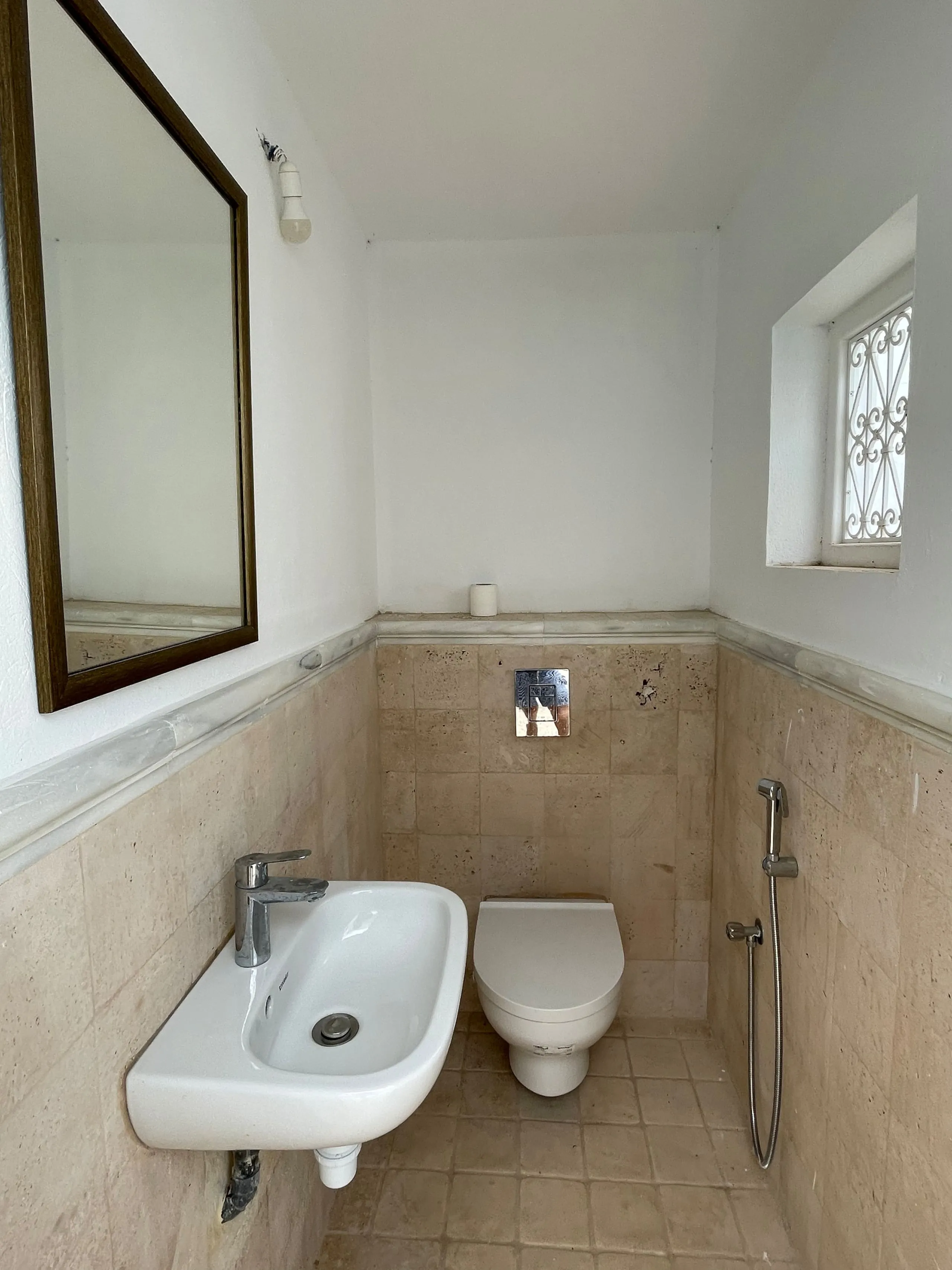 The guest toilet